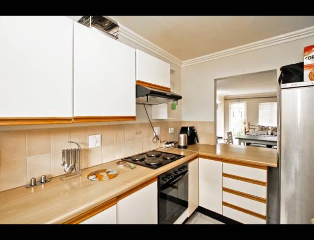 2 BEDROOM APARTMENT FOR SALE IN ROBINDALE